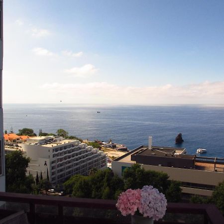 Tranquil Ocean View Apartment Funchal  Buitenkant foto