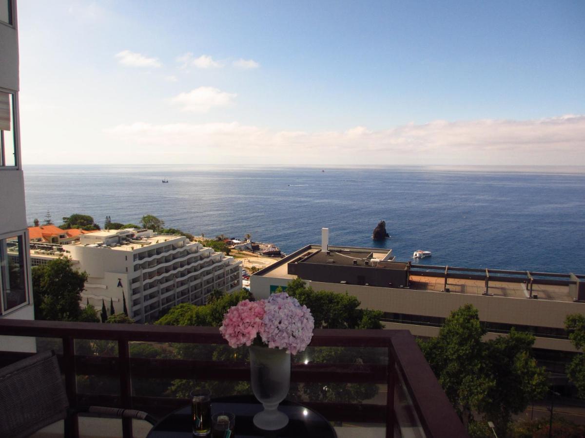 Tranquil Ocean View Apartment Funchal  Buitenkant foto