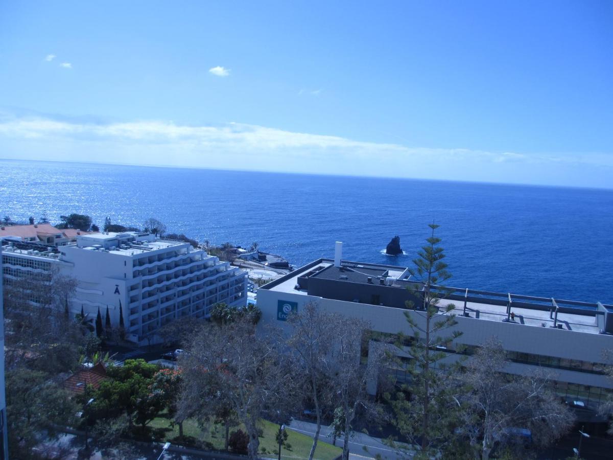 Tranquil Ocean View Apartment Funchal  Buitenkant foto