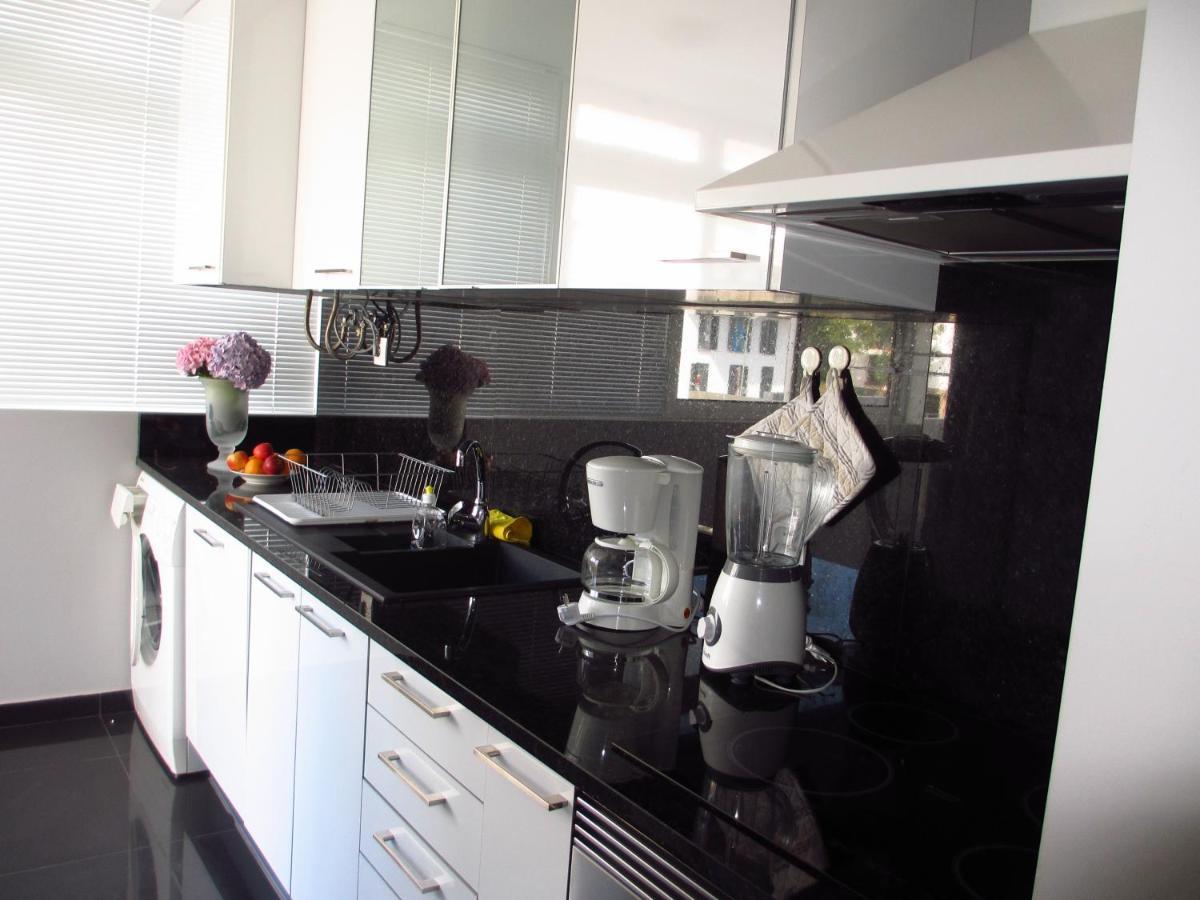 Tranquil Ocean View Apartment Funchal  Buitenkant foto